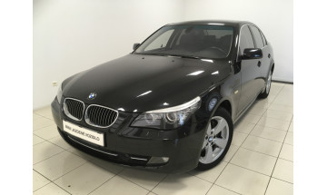 BMW 530i xDrive sedan